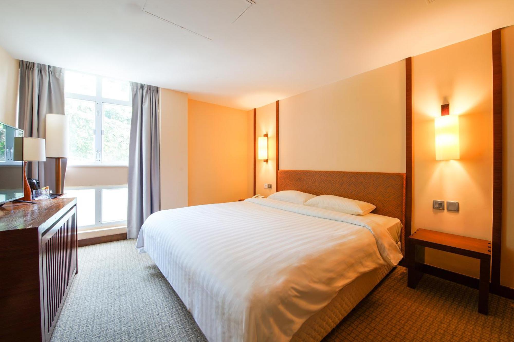 Warwick Hotel Cheung Chau Hongkong Exteriör bild